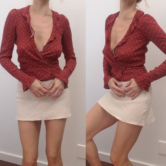 Nwot Reformation classic wrap polka dot blouse xs - Picture 2 of 7